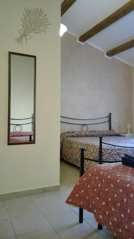 Agriturismo Monte Pino Telti エクステリア 写真