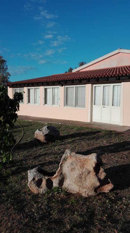 Agriturismo Monte Pino Telti エクステリア 写真